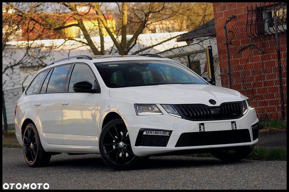 Skoda Octavia 2.0 TDI 4x4 DSG RS - 1