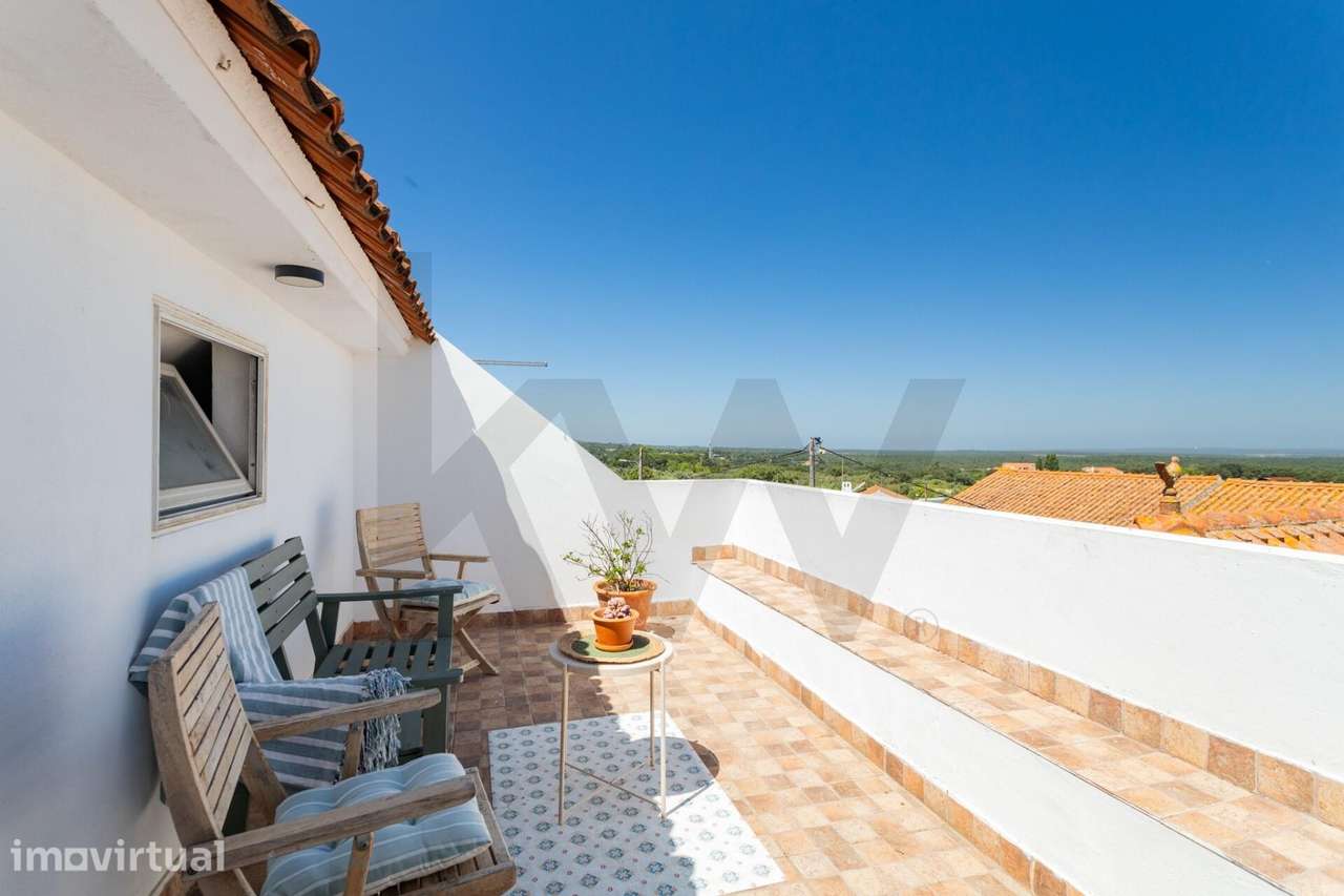 ​​​​​​​​​​​​​​​​​​​​​​​​​​​​​​​​​​​MORADIA T4+1 COM TERRAÇO E VISTA - Grande imagem: 2/34