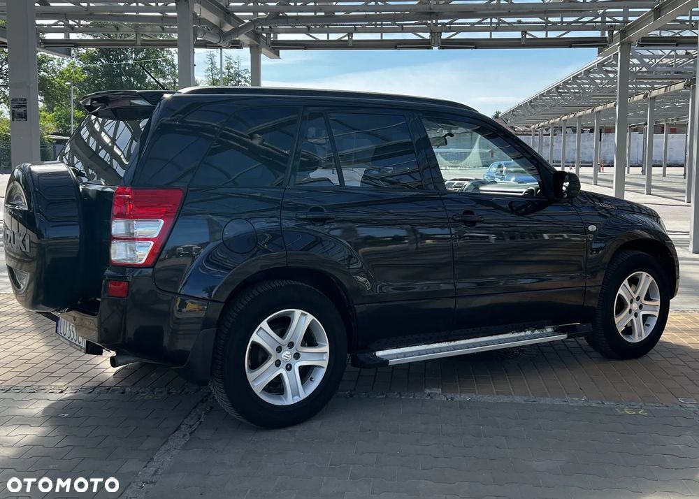 Suzuki Grand Vitara 2.0 De Luxe - 7