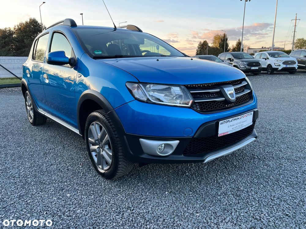 Dacia Sandero Stepway TCe 90 (S&S) Celebration - 14