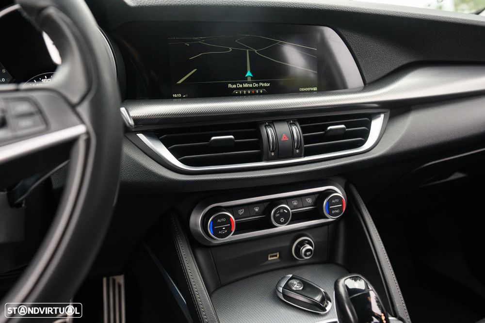 Alfa Romeo Stelvio 2.2 D Super AT8 Q4 - 39