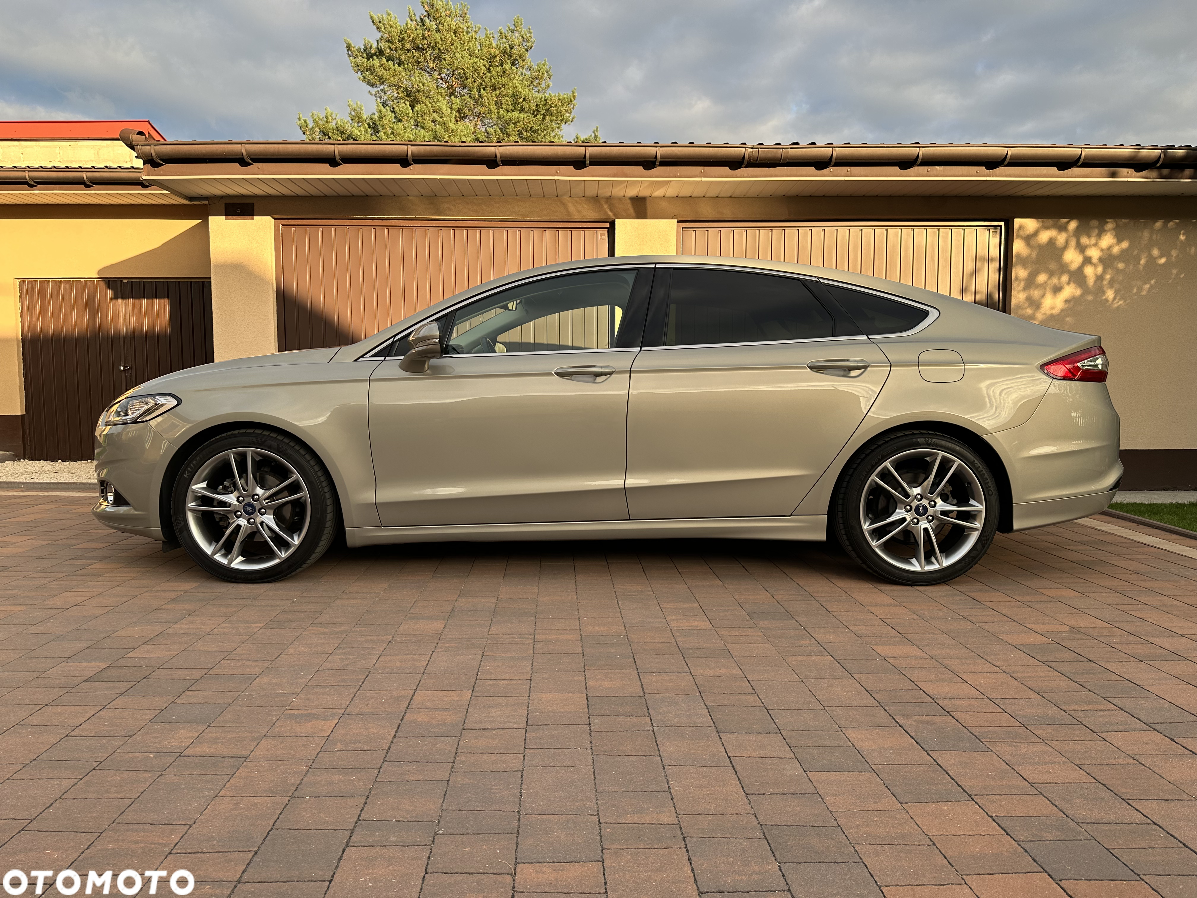 Ford Mondeo 1.5 EcoBoost Titanium - 16