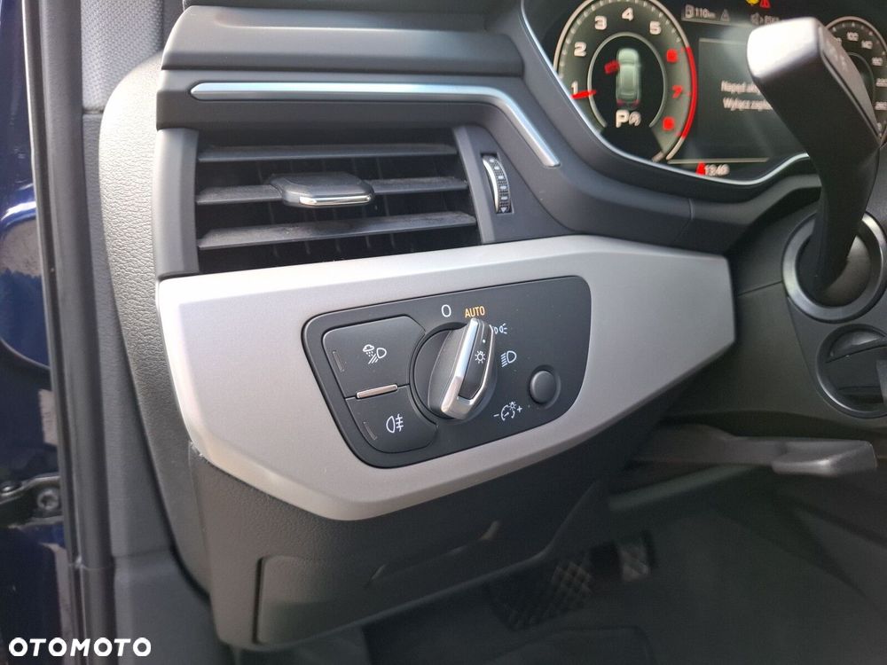 Audi A4 Avant 35 TFSI mHEV Advanced S tronic - 24