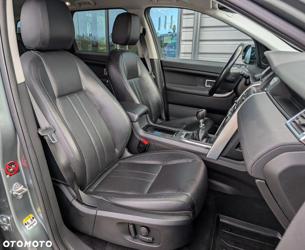 Land Rover Discovery Sport 2.0 TD4 HSE - 6