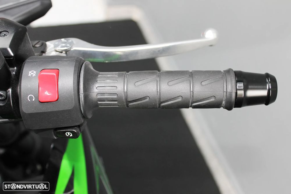 Kawasaki Z Z650 - 10