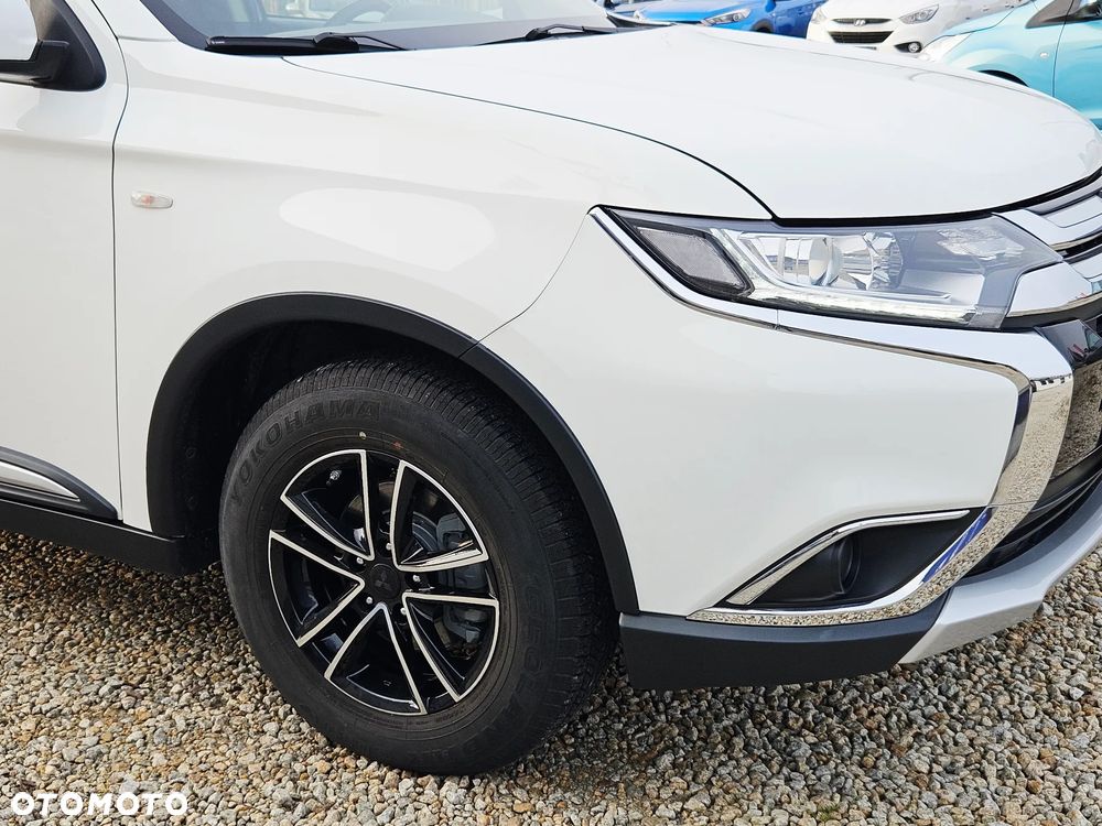 Mitsubishi Outlander 2.0 City Style 2WD - 20