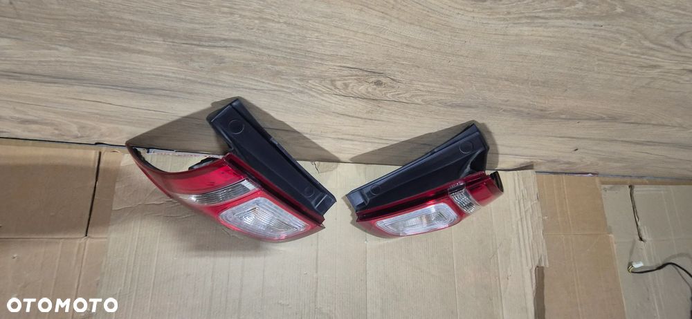 FORD EXPLORER XLT V LAMPA TYŁ LEWA LUB PRAWA 10-14r - 5