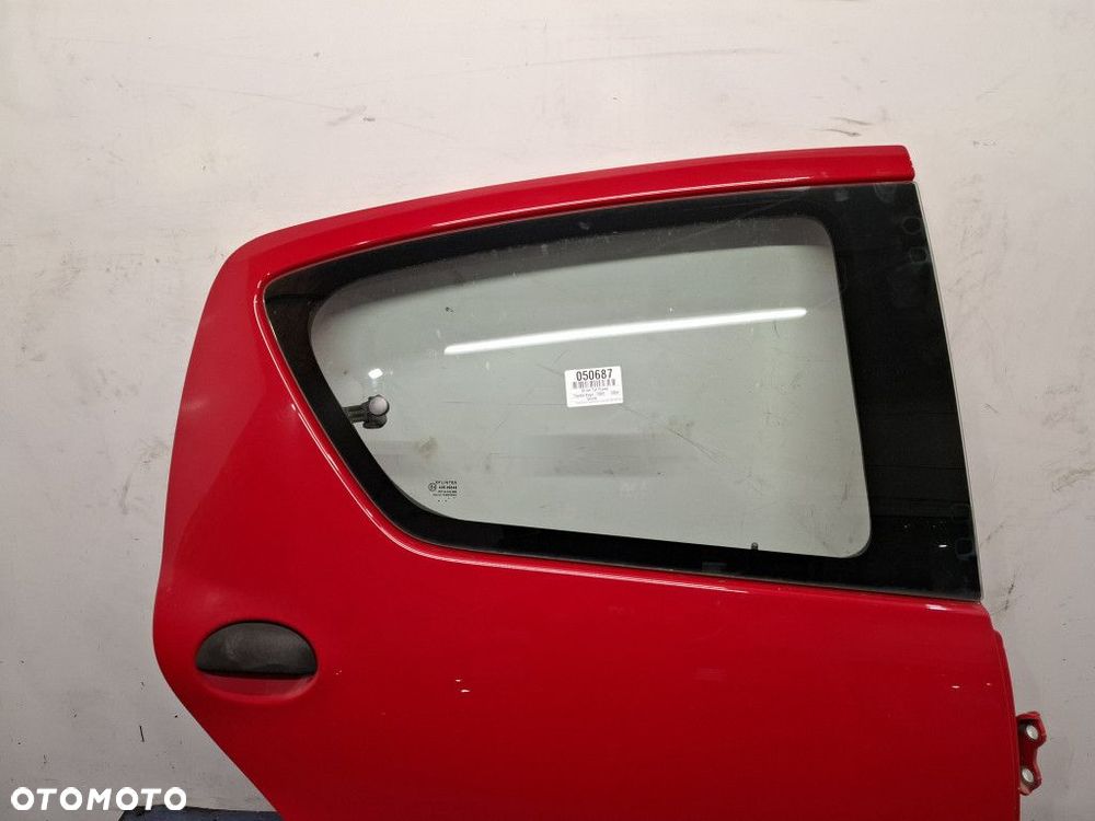 TOYOTA AYGO I DRZWI TYŁ PRAWE 3P0 - 3