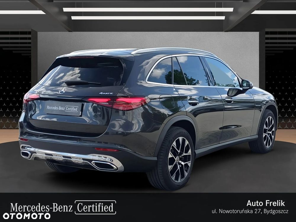 Mercedes-Benz GLC 300 e 4Matic 9G-TRONIC Avantgarde Advanced - 5