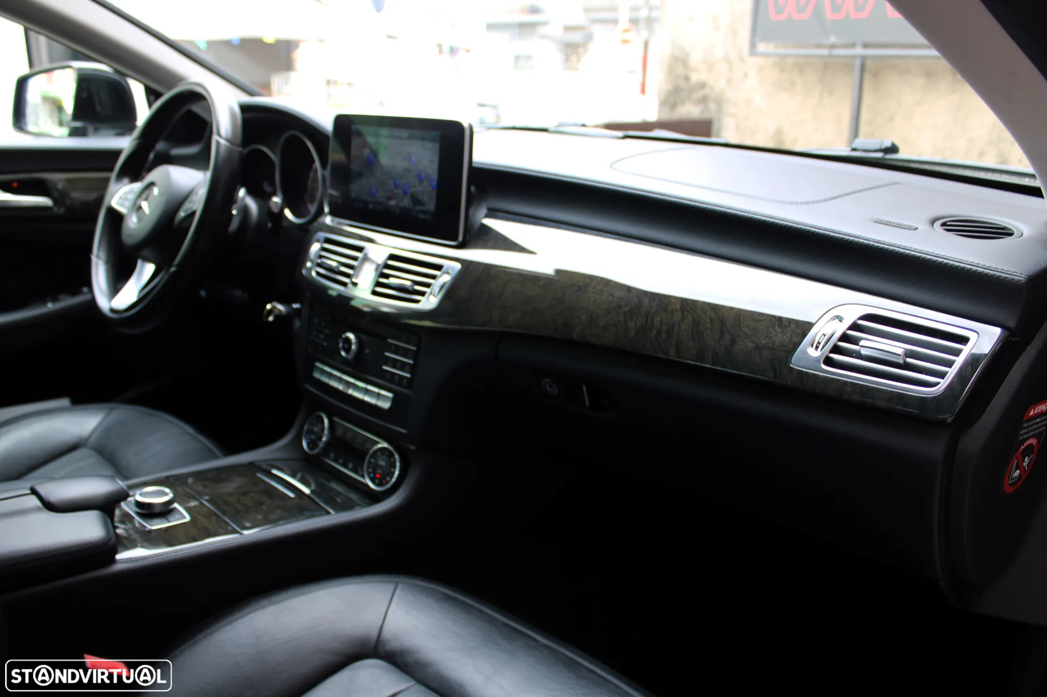 Mercedes-Benz CLS 350 BlueTEC - 30