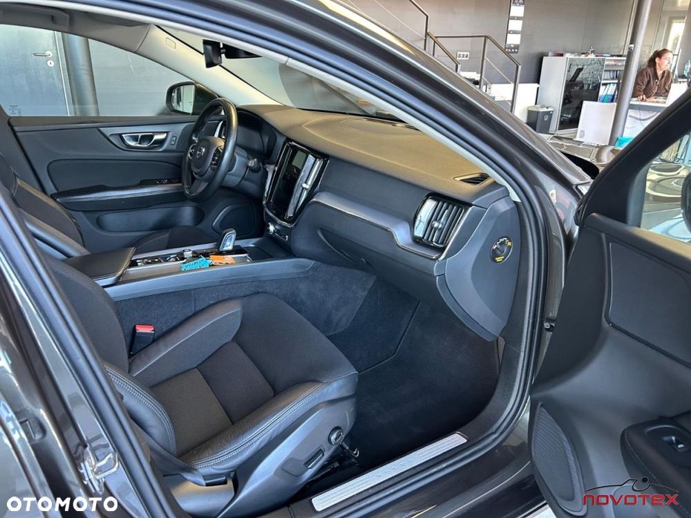 Volvo V60 - 14