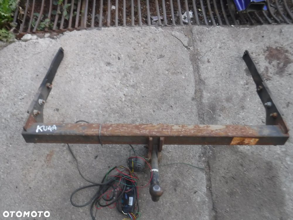 Ford Kuga Mk2 2.0 TDCI hak holowniczy THULE modul instalacja - 1