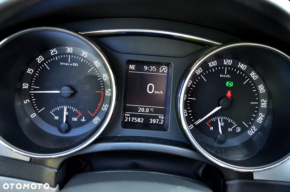 Skoda Superb 2.0 TDI 4x4 Ambition DSG - 27