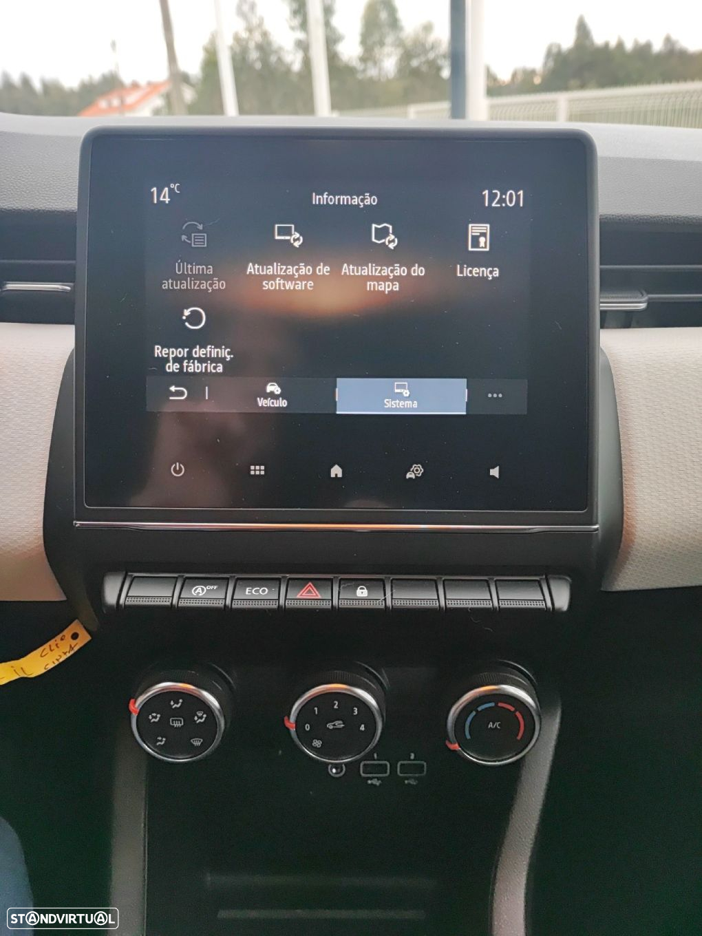 Renault Clio 1.0 TCe Intens - 24