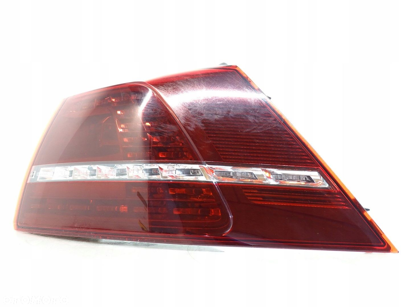 LAMPA PRAWA PRAWY TYŁ TYLNA GOLF VII R-LINE GTI LED 5G0945208C - 2