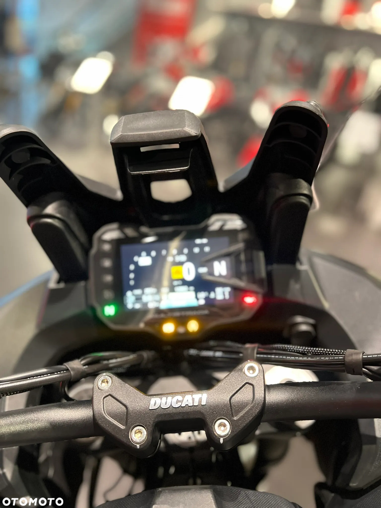 Ducati Multistrada - 8