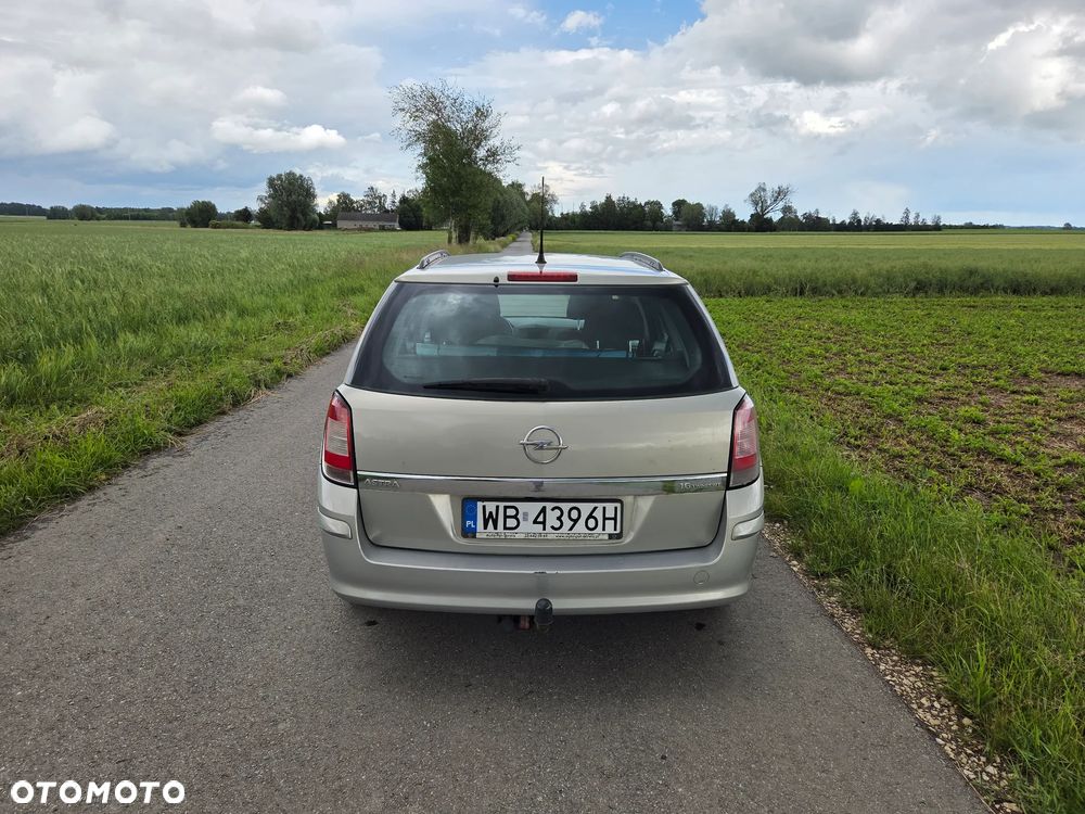 Opel Astra 2006 photo 3
