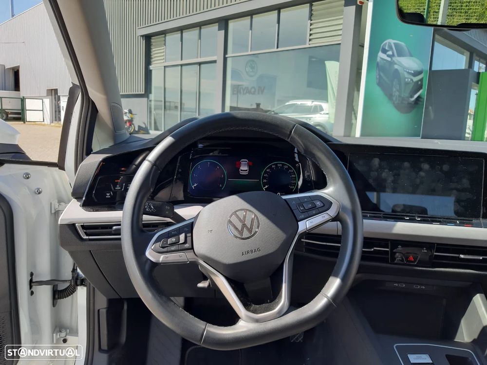 VW Golf 2.0 TDI Life DSG - 12