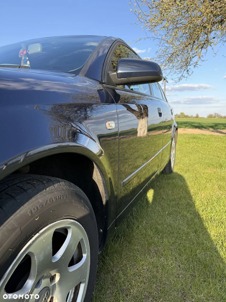 Audi A4 Avant - 9