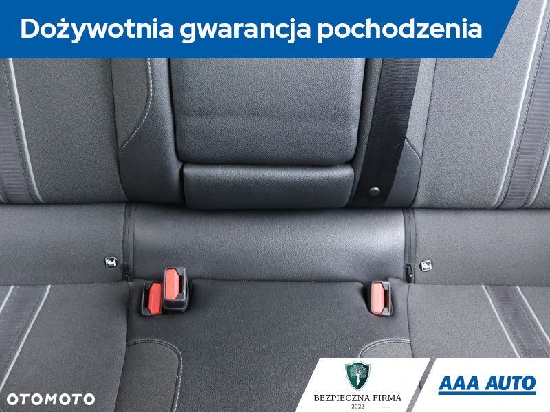 Opel Astra - 12