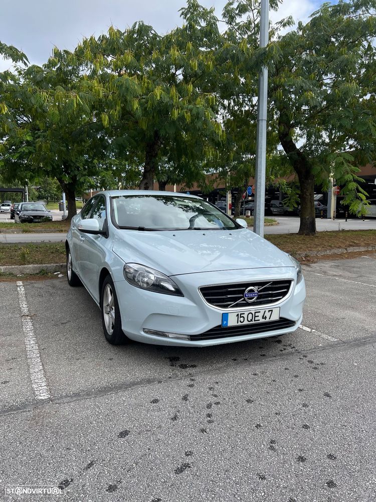 Volvo V40 2.0 D2 Kinetic Eco - 2