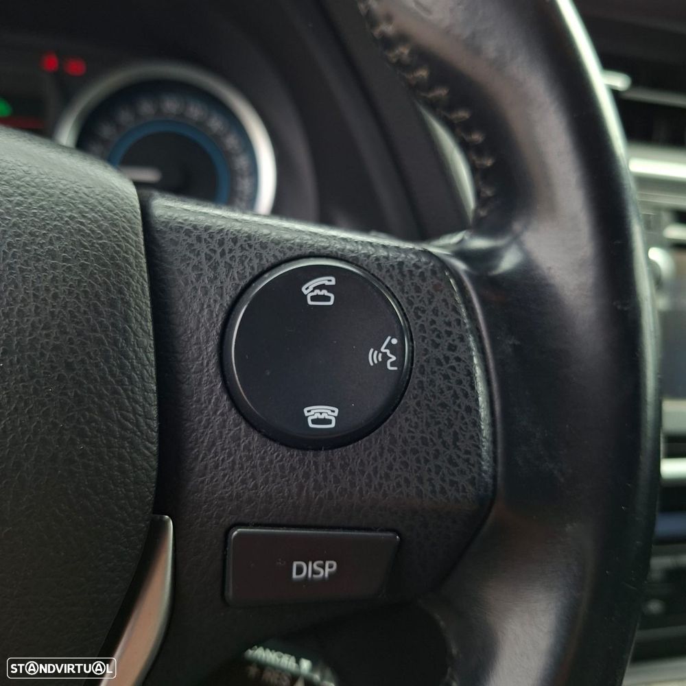 Toyota Auris 1.8 HSD Exclusive - 22