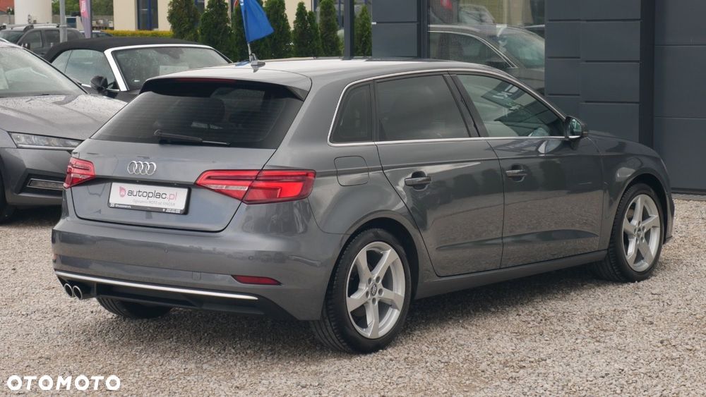 Audi A3 Sportback - 5