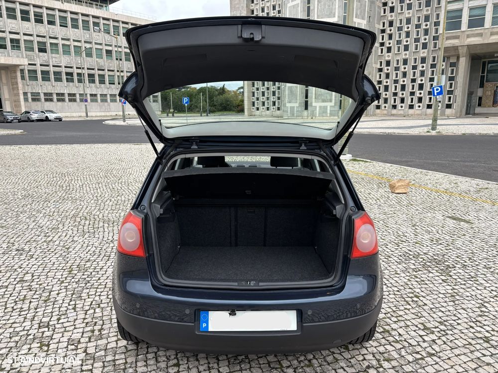 VW Golf 1.4 FSi Confortline - 9