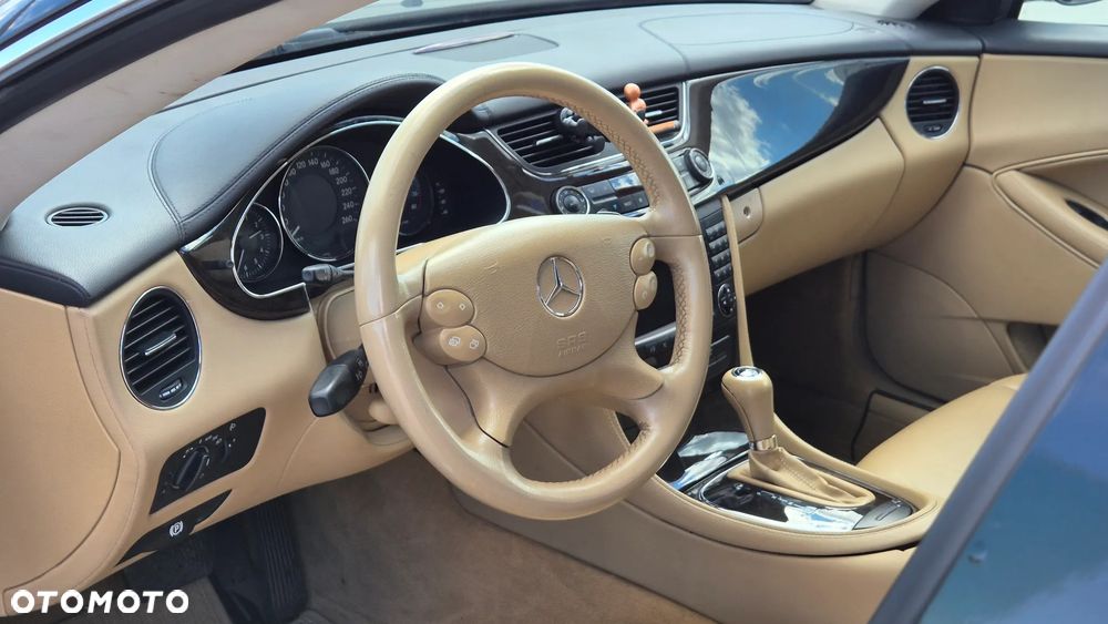 Mercedes-Benz CLS 350 CGI 7G-TRONIC - 26