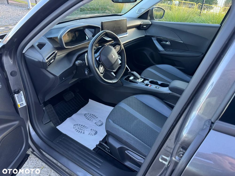 Peugeot 2008 - 15