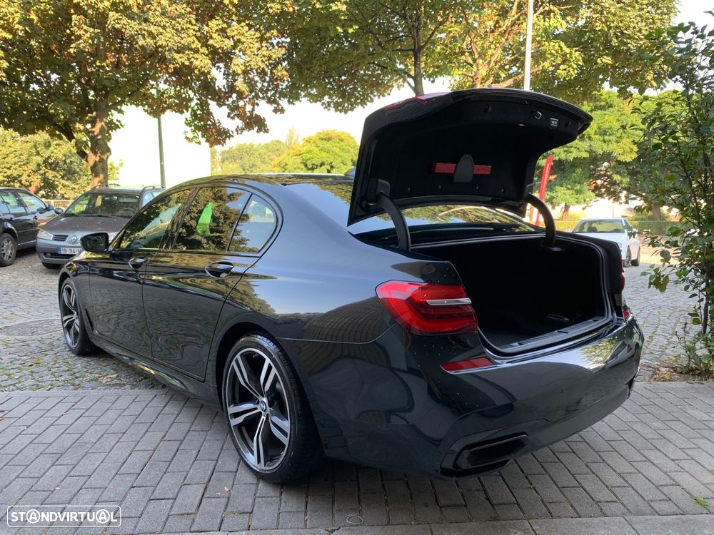 BMW 725 d Pack M - 35