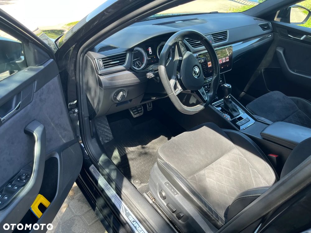 Skoda Superb 2.0 TDI 4x4 DSG Sportline - 9