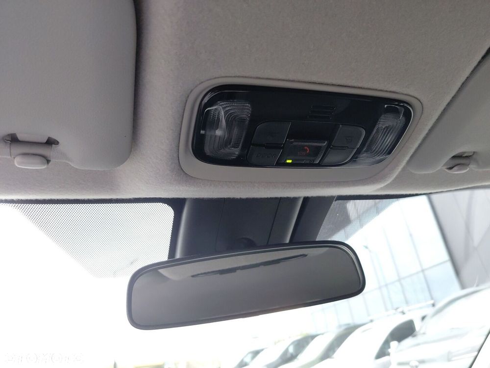 Toyota Yaris Cross Hybrid 1.5 Comfort - 26