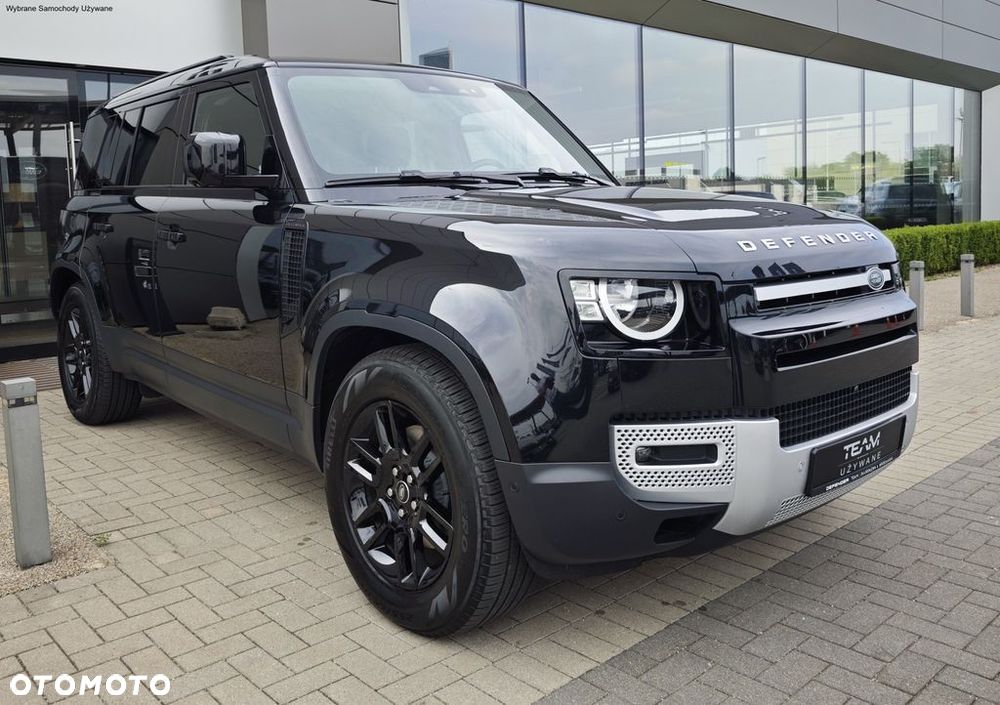 Land Rover Defender, 2025