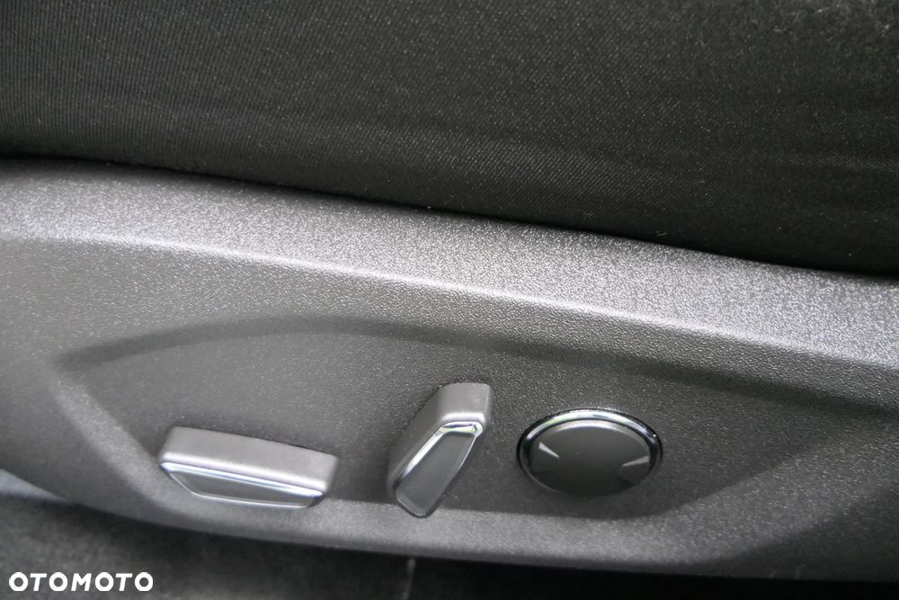 Ford Mondeo 2.0 Ti-VCT Titanium - 31