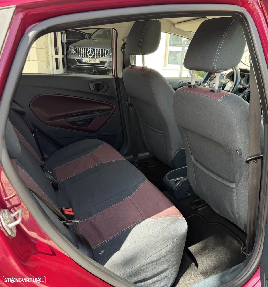 Ford Fiesta 1.25 Titanium - 18
