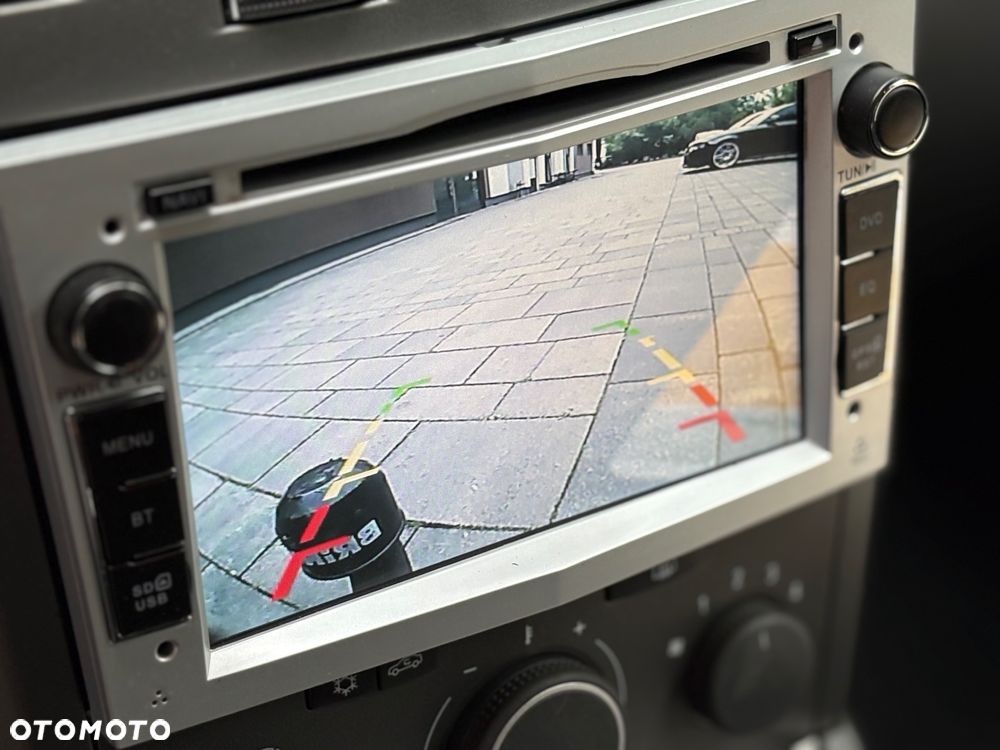 Opel Astra GTC 1.6 Edition - 19