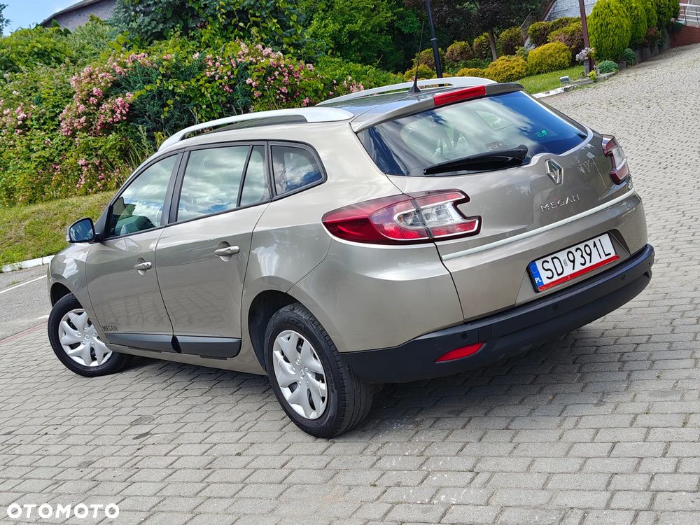Renault Megane 1.5 dCi Dynamique - 1