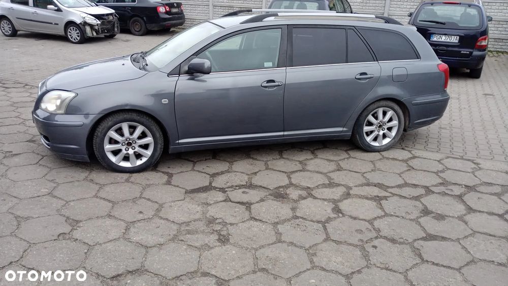 Avensis T25 1.8 16v czesci 1E5 zderzak maska blotnik drzwi klapa - 12