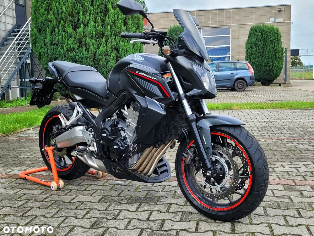 Honda CB - 22