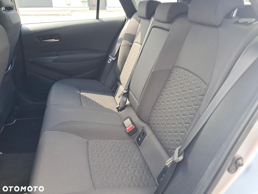 Toyota Corolla 1.8 Hybrid Comfort - 13