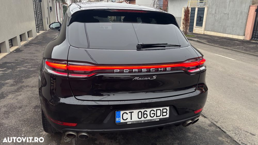 Porsche Macan - 4