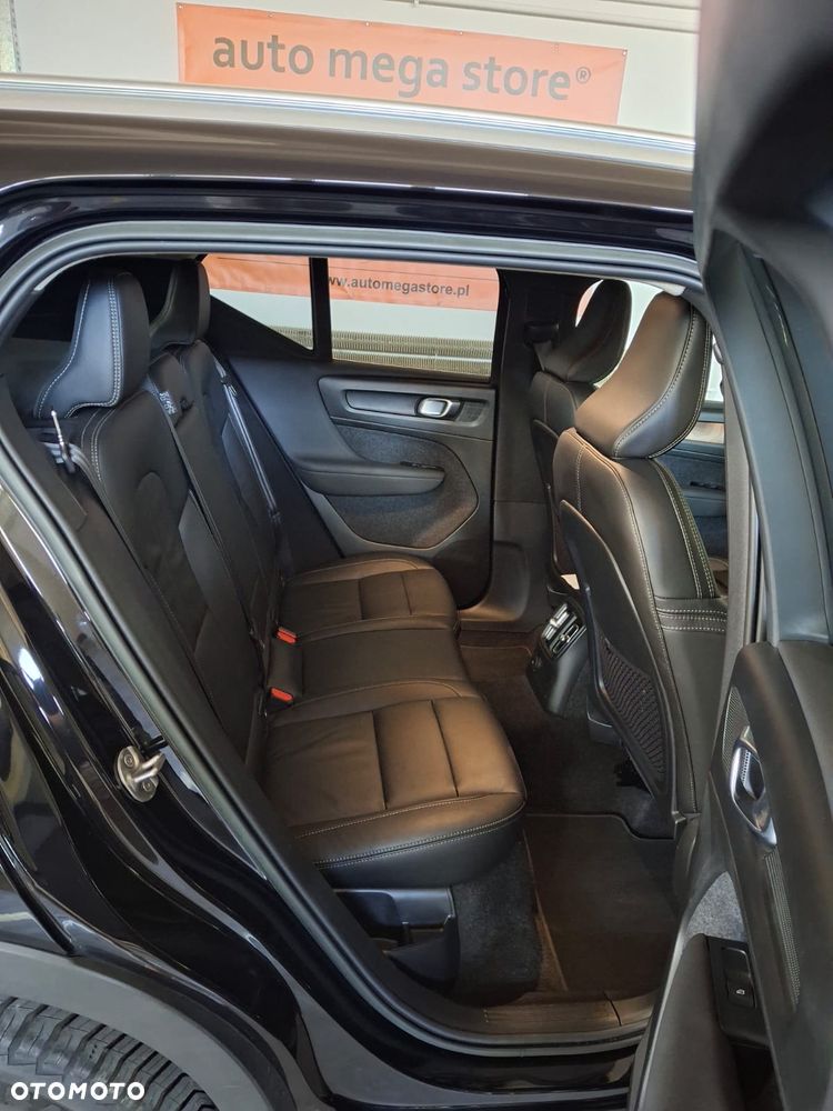 Volvo XC 40 T5 Recharge DKG Plus Bright - 11