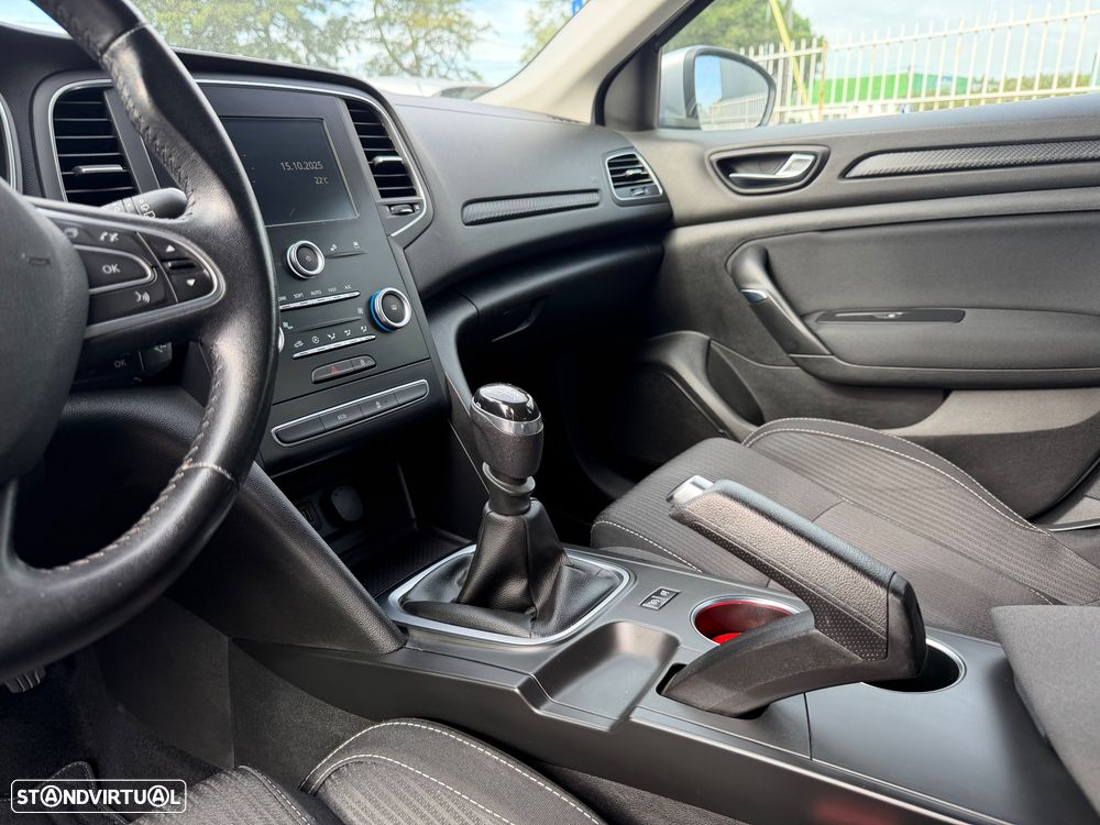 Renault Mégane Sport Tourer 1.5 dCi Zen - 16