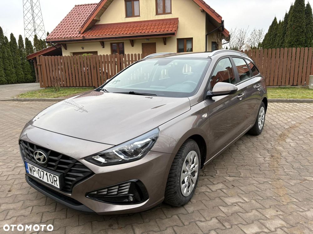 Hyundai i30 1.5 DPI Classic + - 1