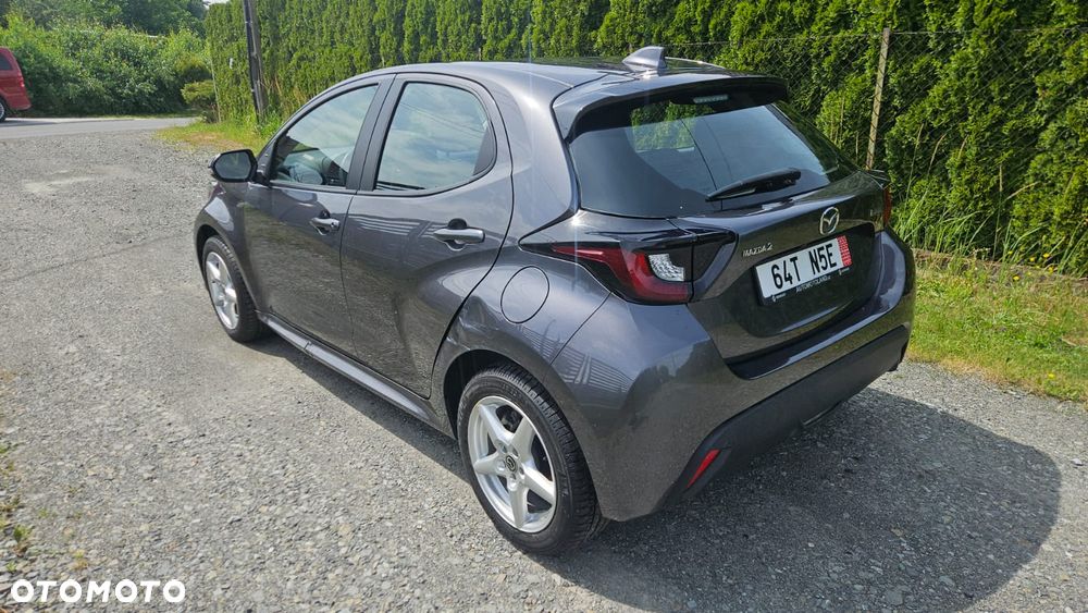 Mazda 2 - 6