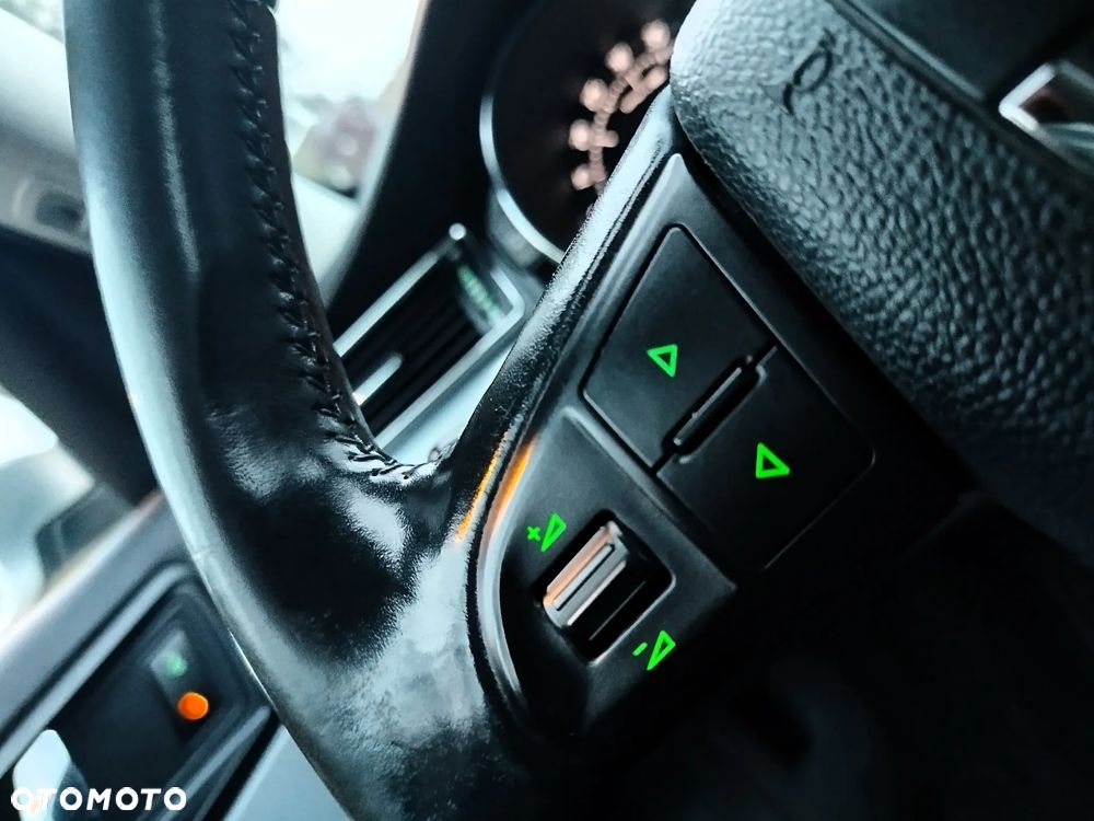 Skoda Superb 2.0 TDI DSG Exclusive - 17