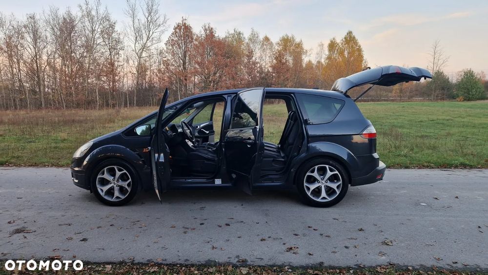 Ford S-Max - 20