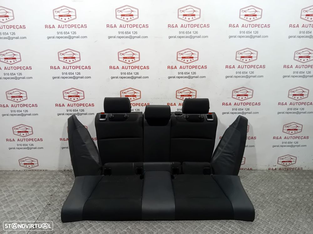 Conjunto de Bancos BMW Série 1 E82 Pack M em Pele e Alcântara Original - 4