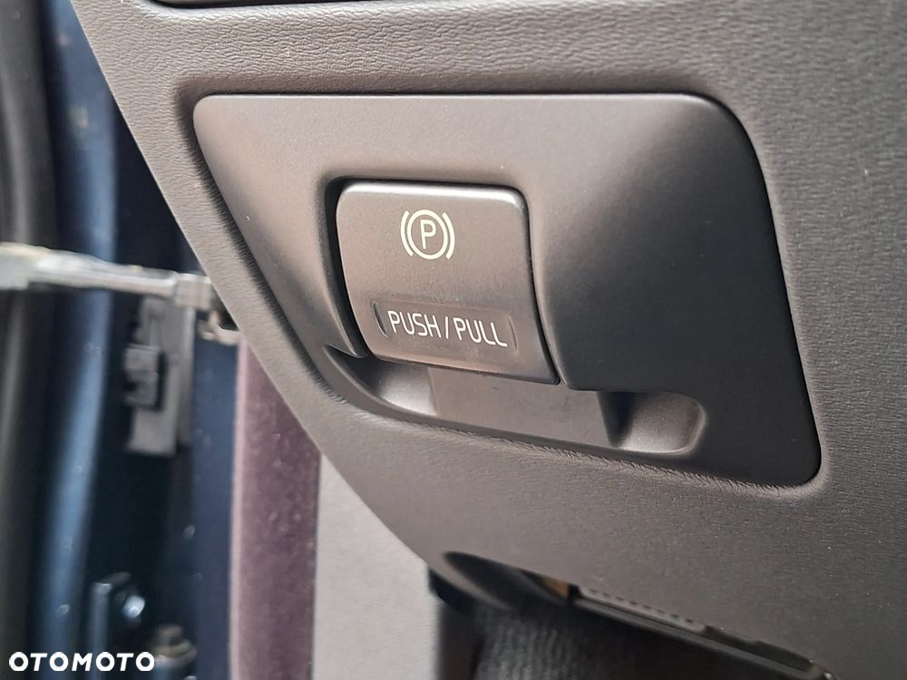 Volvo V70 D5 AWD Summum - 13